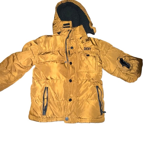 Boys 6/7 Clothing Bundle - Picture 7 of 7